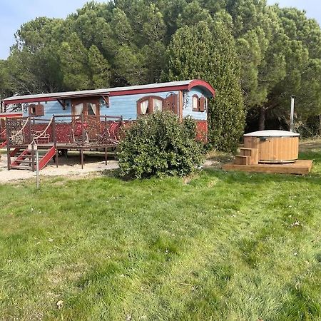 Le Pont Rouge Roulotte Sylvereal Exterior foto